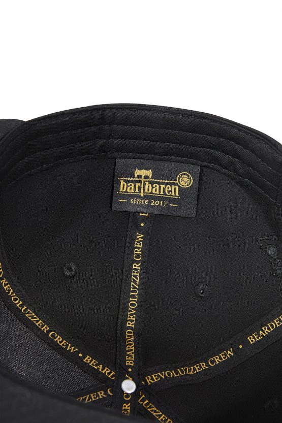 Snapback Cap Classic black Detail Label Die zweite Basic Cap im aufwendigen 3D Design.