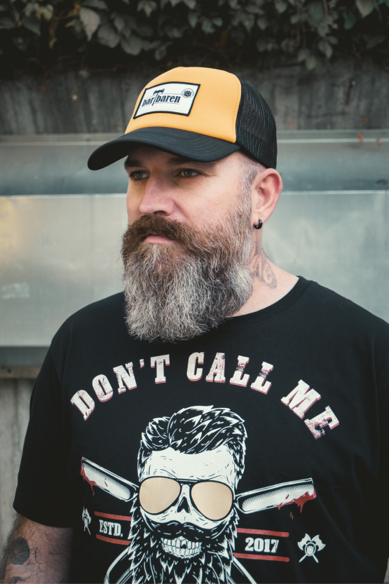 Retro gelb Klaus Die Retro Trucker Cap.