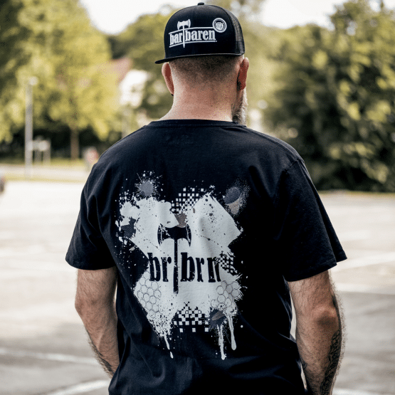 Design ohne Titel 1 <a href="https://www.bartbaren.com/wp-content/uploads/2018/03/masse-bartbaren.png" target="_blank" rel="noopener noreferrer">Größentabelle</a>